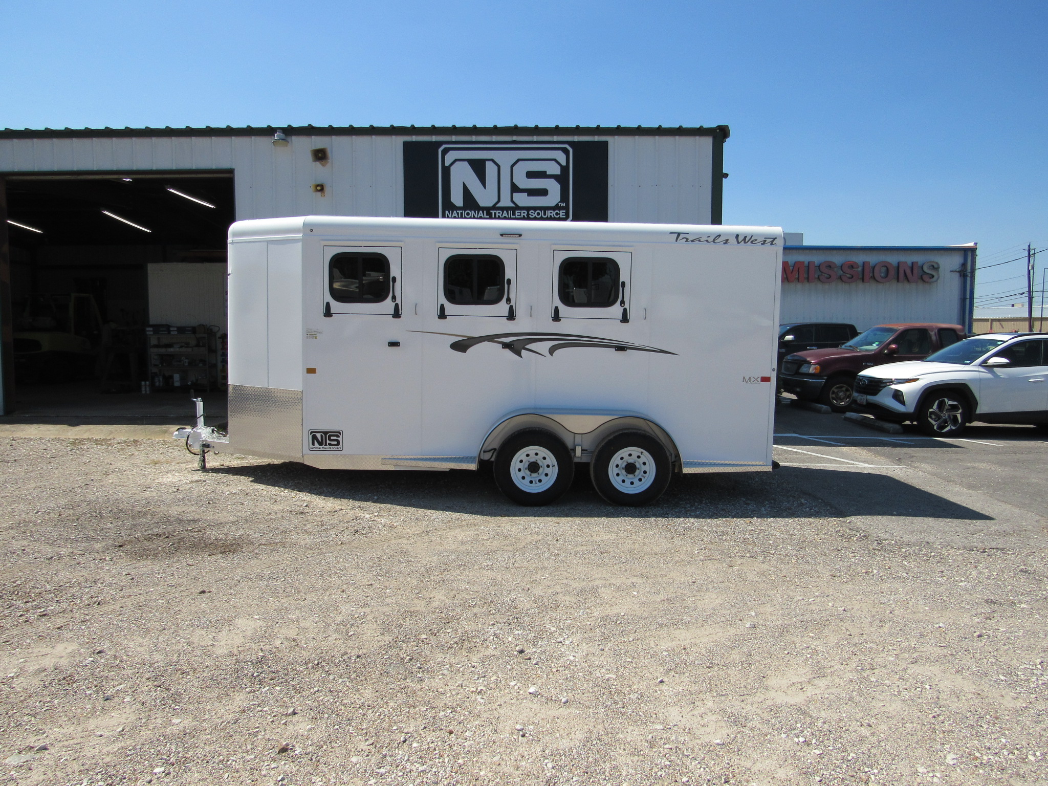 2027 Trails West 3 Horse Slant Load Bumper Pull Trailer
