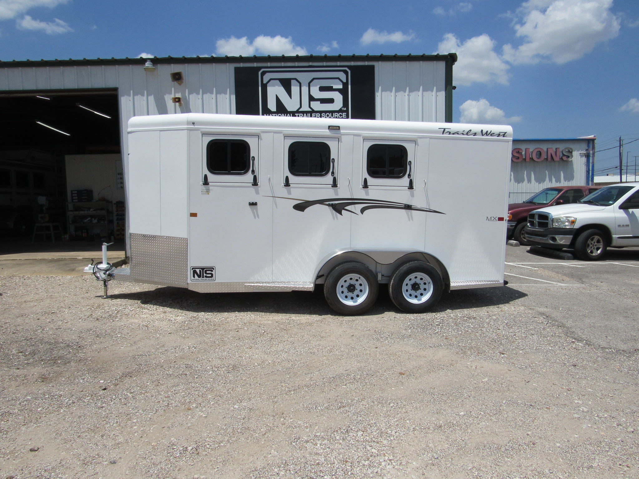 2027 Trails West 3 Horse Slant Load Bumper Pull Trailer