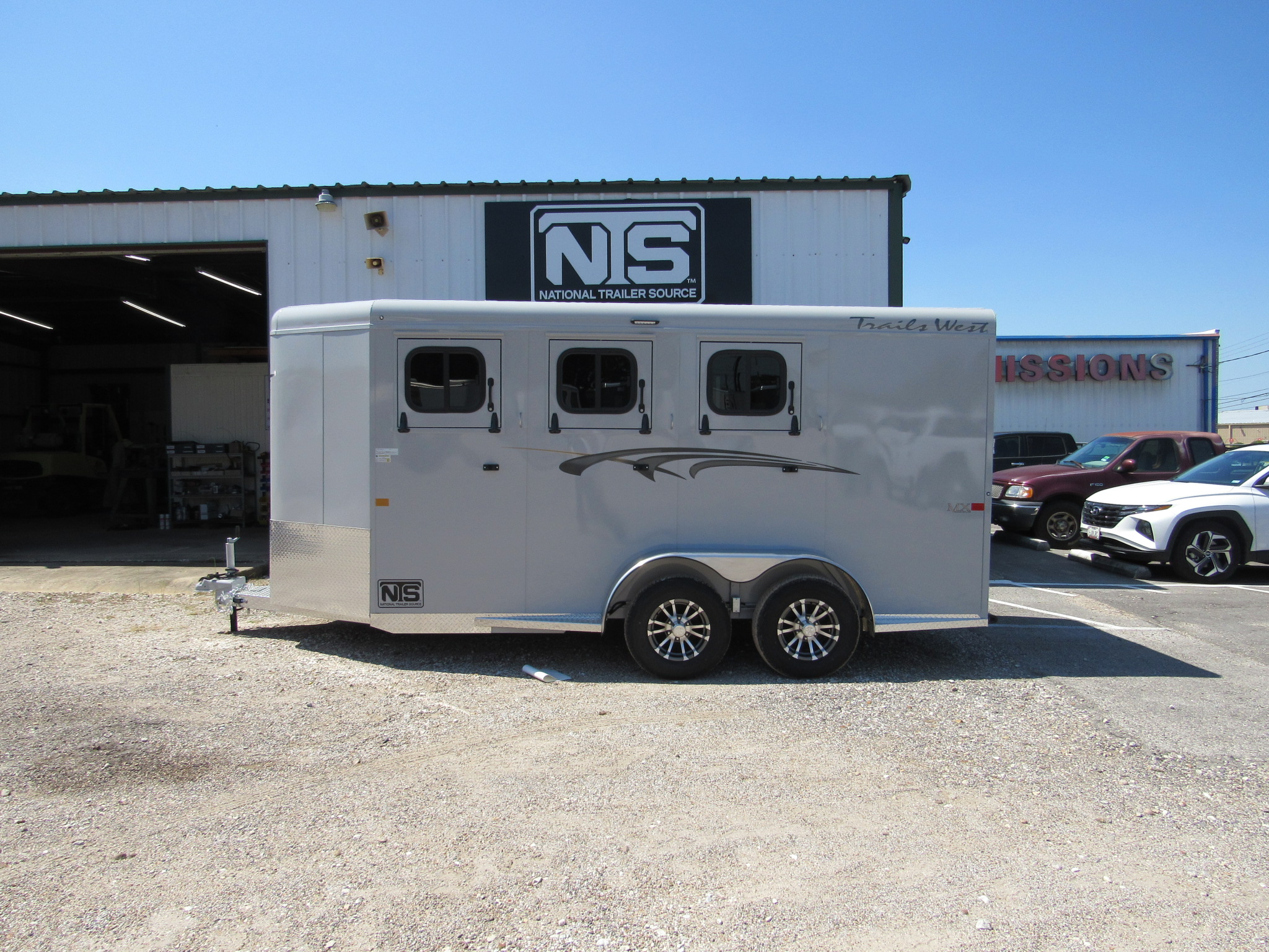 2027 Trails West 3 Horse Slant Load Bumper Pull Trailer